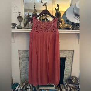 ANTHROPOLOGIE Coral lacework shift dress